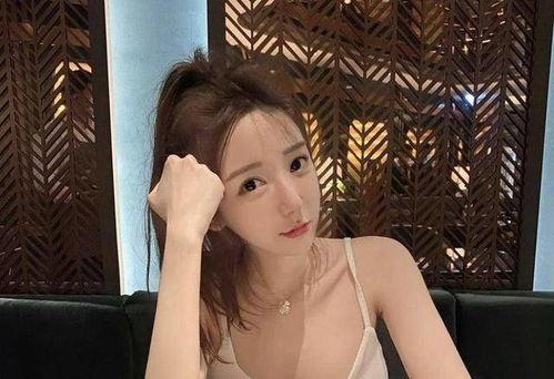 国产锥子脸前女友在线,揭秘网红脸背后的故事